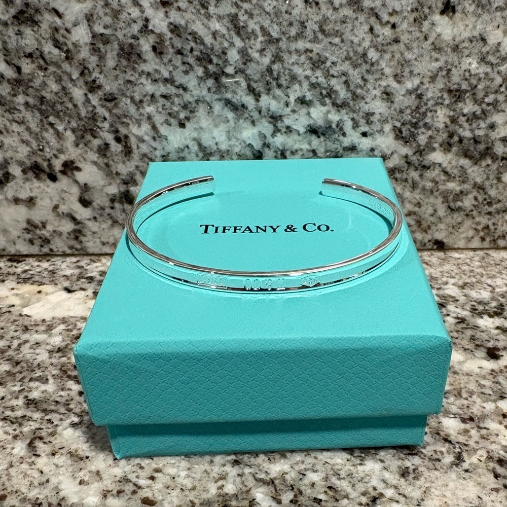 Tiffany & Co. 1837 Cuff in Sterling Silver 7” New